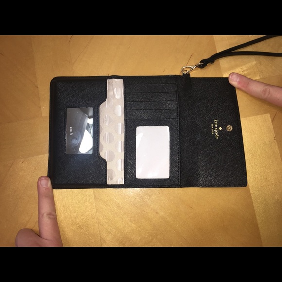 Kate Spade Wristlet - Picture 3 of 5